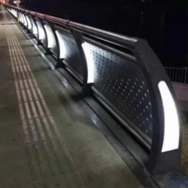 灯光护栏